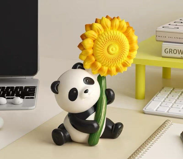 EASUNORVA  Ornaments of acrylic resins   Desktop ornament  Panda decorations Resin decoration  CUTE SMALL