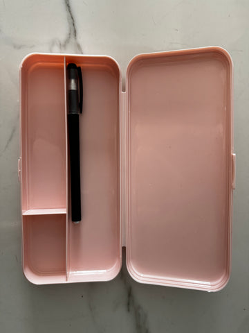 Dsmsseym Pencil box(pink) Macaron stationery box-Multi functional plastic pencil case. Waterproofing&Large capacity