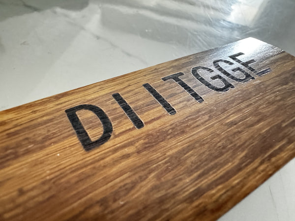 DIITGGE  Paperweights  30CM-Calligraphy paper press Chinese style&Redwood wood&School Supplies，writing brush characters with pressure strips