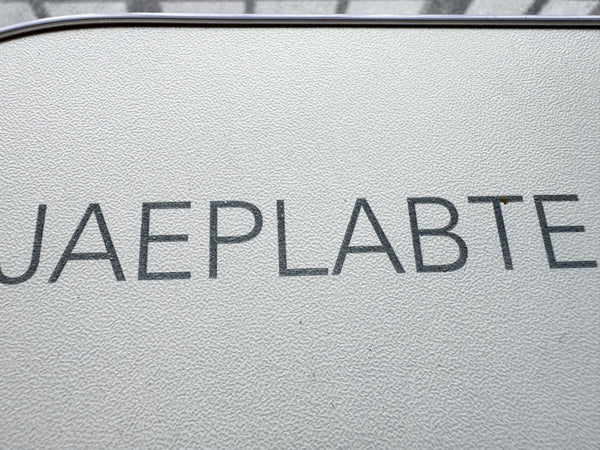 JAEPLABTE (WHITE）Foldable&portable-Study desk for writing, reading, learning, and working [120*40*75cm]