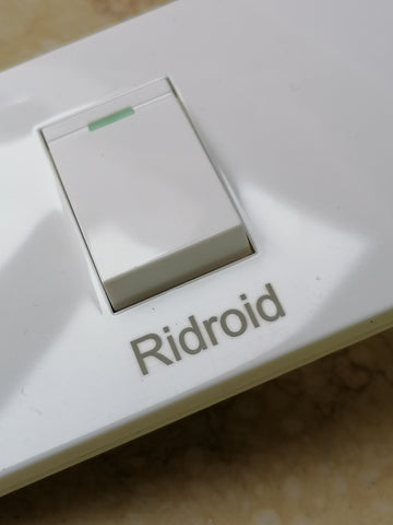 Ridroid Electric switch plates，Minimalist Design  Lighted Decorator Switch with Screwless Wall Plate, Frameless Paddle Light Switch with Locator Light, 3-Way, Grounding Screw, 15A 125V, UL Listed, White
